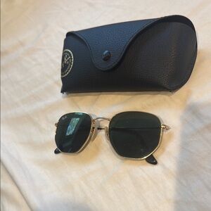 Ray-Ban Classic Gold Frame Hexagonal Sunglasses